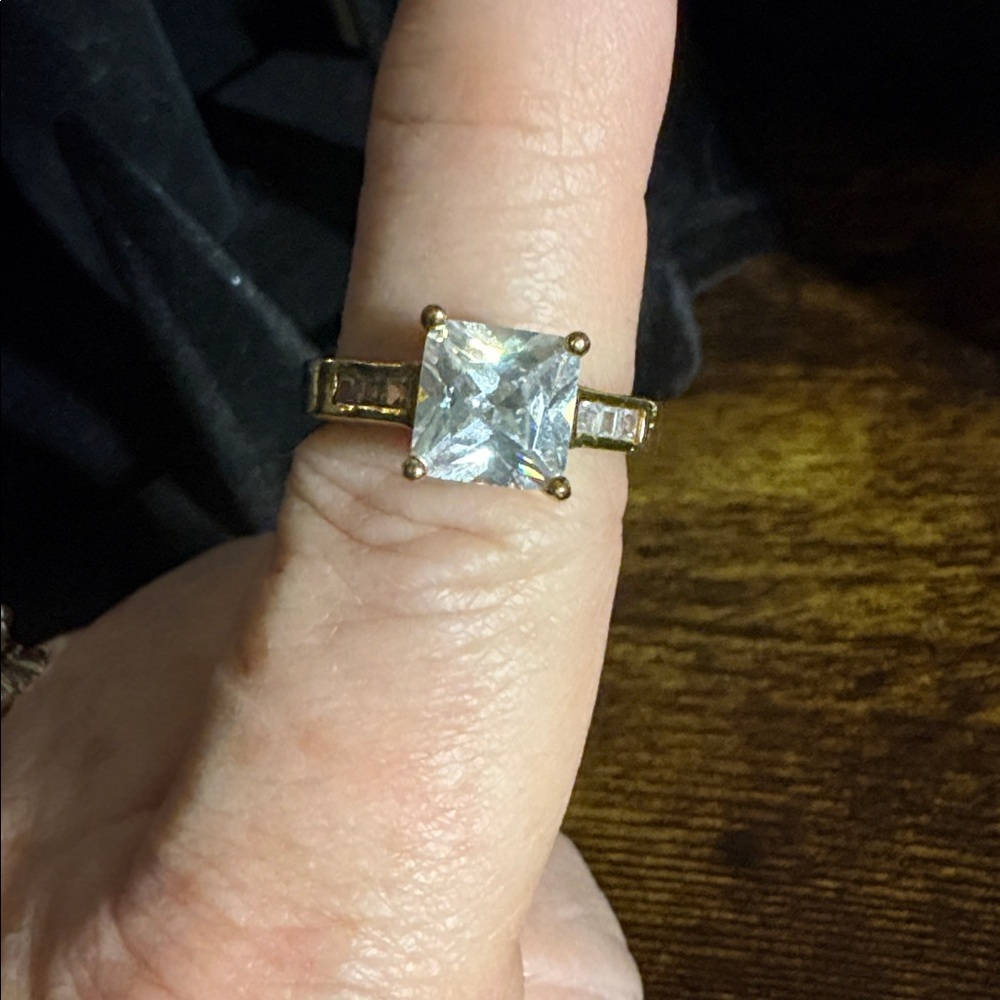 Beautiful Princess Cut Ring size 8